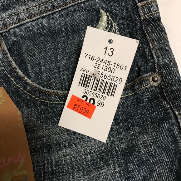 Medium Wash Jeans with Love Embroidered Pockets - size 13 - Picture 4 of 6